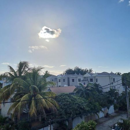 Holiday Rentals Mauritius Pointe aux Canonniers Exterior photo