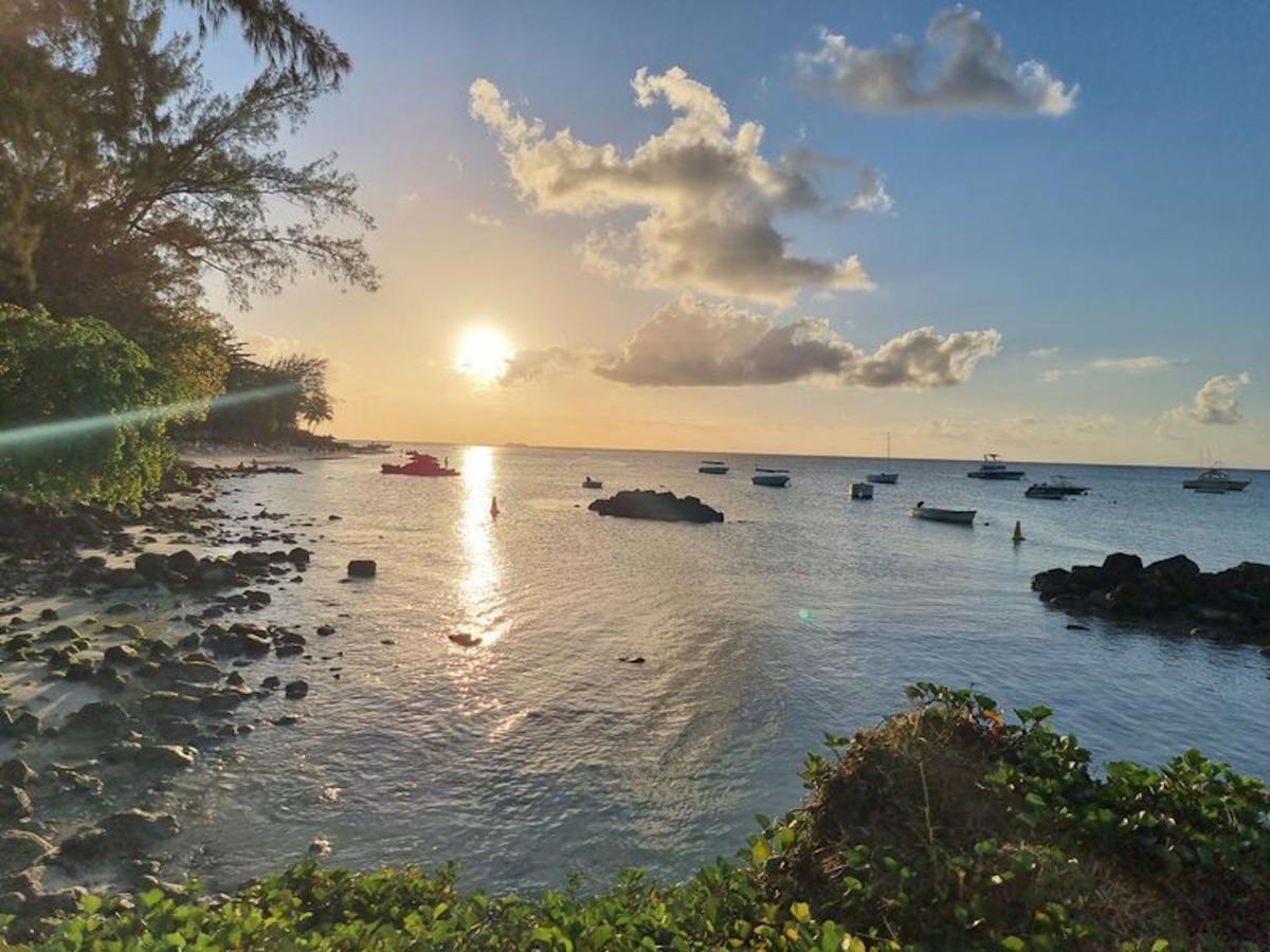 Holiday Rentals Mauritius Pointe aux Canonniers Exterior photo